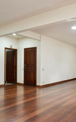 Apartamento para alugar com 320m², 4 quartos e 4 vagas Apartamento para alugar com 320m², 4 quartos e 4 vagasSala 1