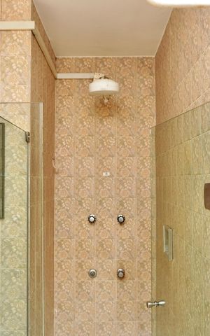 Apartamento para alugar com 320m², 4 quartos e 4 vagas Apartamento para alugar com 320m², 4 quartos e 4 vagasSuíte 2 - Banheiro