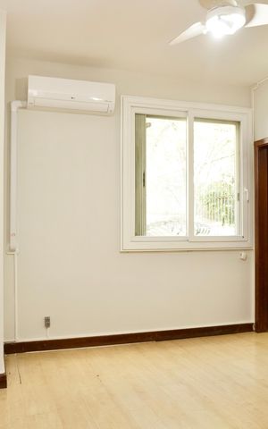 Apartamento para alugar com 320m², 4 quartos e 4 vagas Apartamento para alugar com 320m², 4 quartos e 4 vagasSuíte 3
