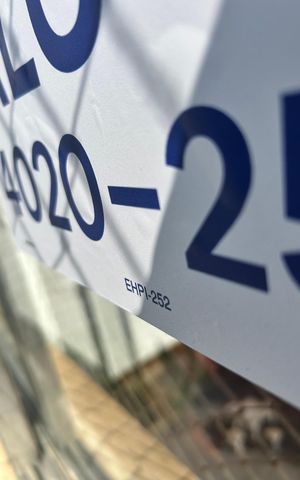Apartamento para alugar com 70m², 2 quartos e 1 vaga