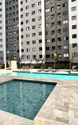 Apartamento à venda com 42m², 2 quartos e 1 vaga Apartamento à venda com 42m², 2 quartos e 1 vagaÁrea comum - Piscina