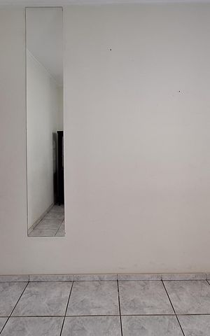 Casa para alugar com 80m², 3 quartos e 1 vaga Casa para alugar com 80m², 3 quartos e 1 vagaSala