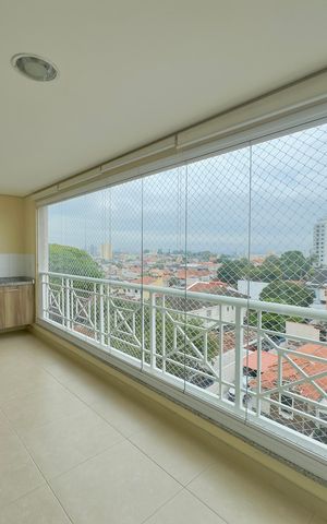 Apartamento à venda com 142m², 3 quartos e 2 vagas Apartamento à venda com 142m², 3 quartos e 2 vagasVaranda da Sala