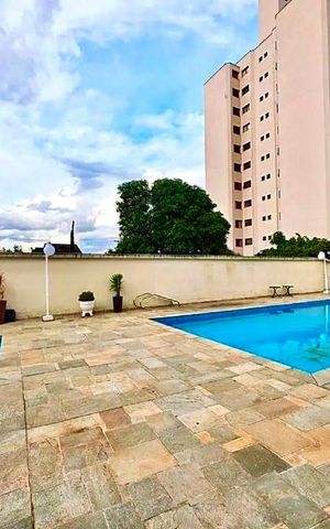Apartamento à venda com 142m², 3 quartos e 2 vagas Apartamento à venda com 142m², 3 quartos e 2 vagasPiscina