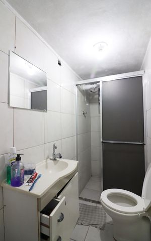 Casa à venda com 75m², 4 quartos e 1 vagaBanheiro Social Casa 2