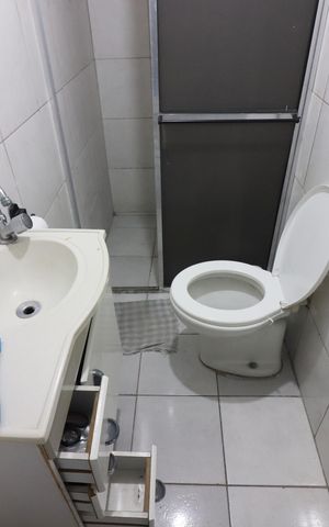 Casa à venda com 75m², 4 quartos e 1 vagaBanheiro Social Casa 2