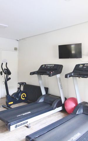 Apartamento à venda com 77m², 3 quartos e 2 vagas Apartamento à venda com 77m², 3 quartos e 2 vagasÁrea comum - Academia