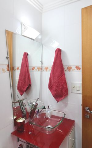 Apartamento à venda com 77m², 3 quartos e 2 vagas Apartamento à venda com 77m², 3 quartos e 2 vagasBanheiro suíte 1