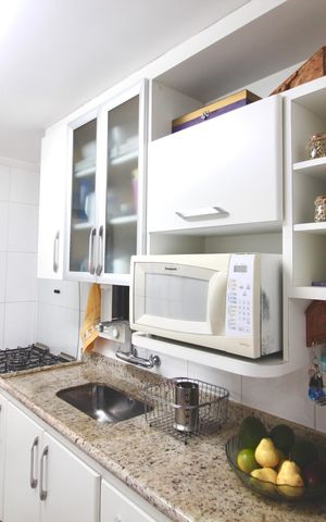 Apartamento à venda com 77m², 3 quartos e 2 vagas Apartamento à venda com 77m², 3 quartos e 2 vagasCozinha