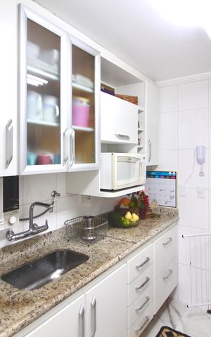 Apartamento à venda com 77m², 3 quartos e 2 vagas Apartamento à venda com 77m², 3 quartos e 2 vagasCozinha