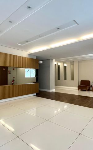 Apartamento à venda com 72m², 2 quartos e 1 vaga Apartamento à venda com 72m², 2 quartos e 1 vagaHall social