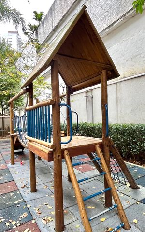 Apartamento à venda com 72m², 2 quartos e 1 vaga Apartamento à venda com 72m², 2 quartos e 1 vagaÁrea comum - Playground