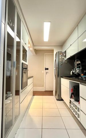 Apartamento à venda com 72m², 2 quartos e 1 vaga Apartamento à venda com 72m², 2 quartos e 1 vagaÁrea de Serviço