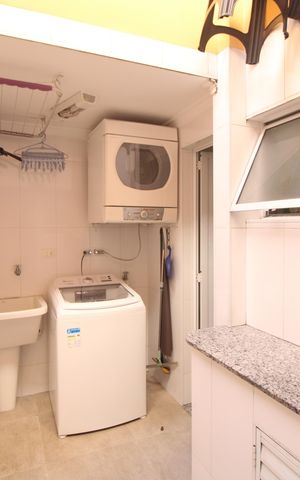 Casa à venda com 160m², 2 quartos e 1 vagaLavanderia
