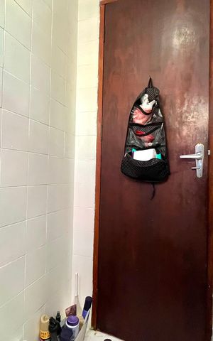 Casa para alugar com 133m², 3 quartos e 2 vagasBanheiro Social