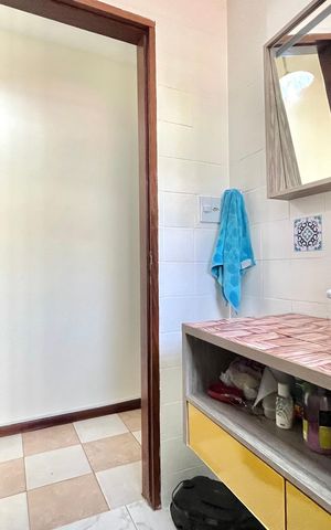 Casa para alugar com 133m², 3 quartos e 2 vagasBanheiro