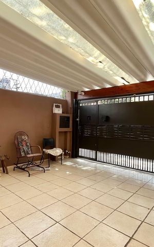 Casa para alugar com 133m², 3 quartos e 2 vagasGaragem
