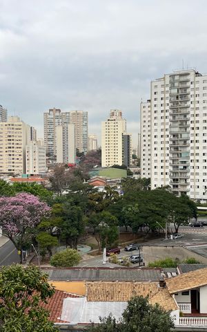 Apartamento para alugar com 70m², 2 quartos e 3 vagas Apartamento para alugar com 70m², 2 quartos e 3 vagasÁrea comum