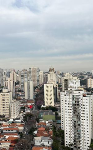Apartamento para alugar com 70m², 2 quartos e 3 vagas Apartamento para alugar com 70m², 2 quartos e 3 vagasÁrea comum