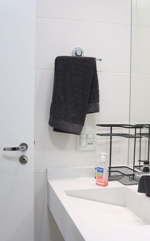 Apartamento para alugar com 70m², 2 quartos e 3 vagasBanheiro 2