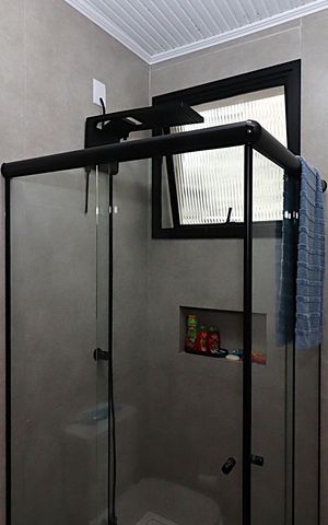 Casa à venda com 137m², 4 quartos e sem vagaBanheiro 1