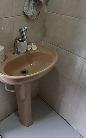 Casa à venda com 137m², 4 quartos e sem vagaBanheiro 2