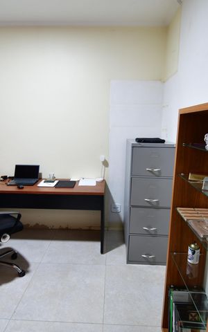 Casa à venda com 1230m², 2 quartos e 4 vagasQuarto 1