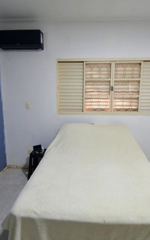 Casa à venda com 1230m², 2 quartos e 4 vagasQuarto 2