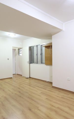 Casa à venda com 249m², 3 quartos e 4 vagasSuite 