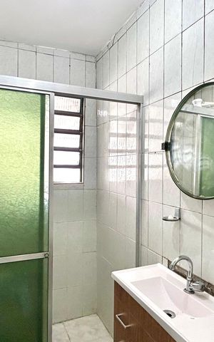 Casa à venda com 175m², 1 quarto e 2 vagas Casa à venda com 175m², 1 quarto e 2 vagasBanheiro