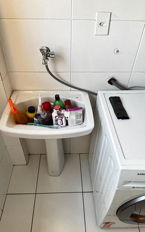 Apartamento para alugar com 62m², 2 quartos e 2 vagas Apartamento para alugar com 62m², 2 quartos e 2 vagasCozinha e Área de Serviço