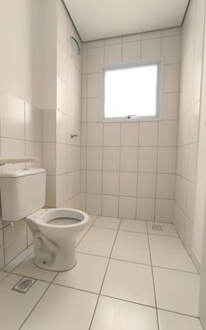 Apartamento à venda com 47m², 2 quartos e 1 vaga Apartamento à venda com 47m², 2 quartos e 1 vagaBanheiro