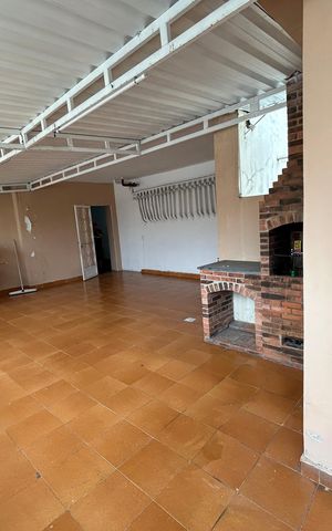 Apartamento para alugar com 70m², 2 quartos e 1 vagaÁrea comum - Salão de festas