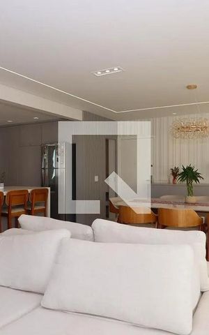 Apartamento para alugar com 128m², 3 quartos e 2 vagas Apartamento para alugar com 128m², 3 quartos e 2 vagasSala