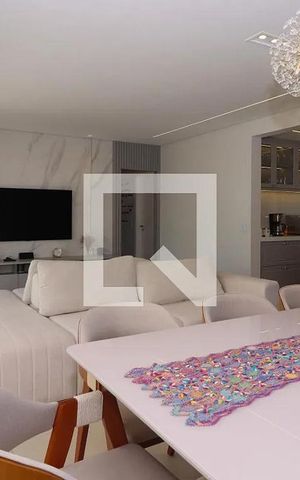 Apartamento para alugar com 128m², 3 quartos e 2 vagas Apartamento para alugar com 128m², 3 quartos e 2 vagasSala
