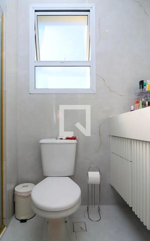 Apartamento para alugar com 128m², 3 quartos e 2 vagas Apartamento para alugar com 128m², 3 quartos e 2 vagasBanheiro