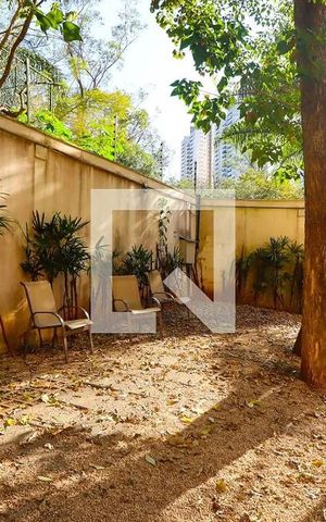 Apartamento para alugar com 128m², 3 quartos e 2 vagas Apartamento para alugar com 128m², 3 quartos e 2 vagasÁrea externa