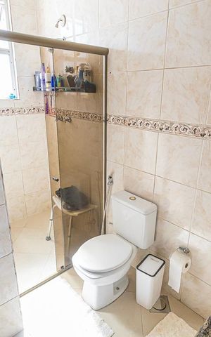 Apartamento à venda com 190m², 4 quartos e 4 vagas Apartamento à venda com 190m², 4 quartos e 4 vagasSuite 2