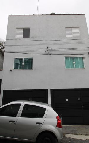 Casa à venda com 700m², 2 quartos e 2 vagasFachada