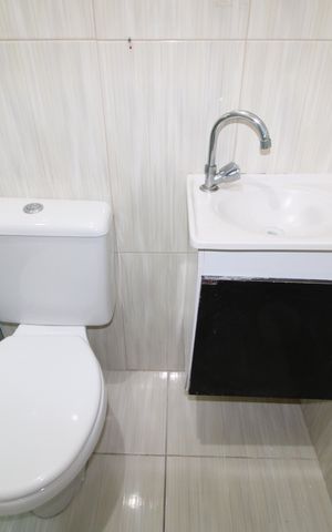 Casa à venda com 700m², 2 quartos e 2 vagasBanheiro
