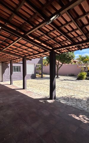Casa para alugar com 1000m², 16 quartos e 6 vagas