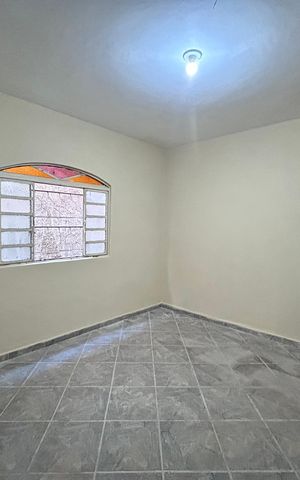 Casa para alugar com 1000m², 16 quartos e 6 vagas