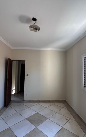 Casa para alugar com 1000m², 16 quartos e 6 vagas