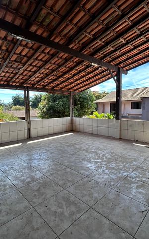 Casa para alugar com 1000m², 16 quartos e 6 vagas