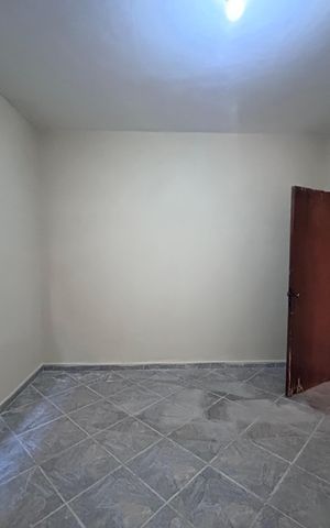 Casa para alugar com 1000m², 16 quartos e 6 vagas