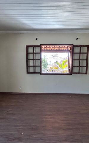 Casa para alugar com 1000m², 16 quartos e 6 vagas