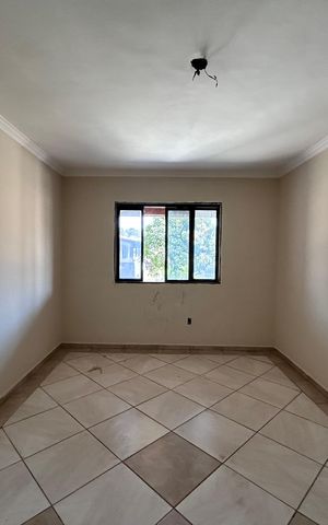 Casa para alugar com 1000m², 16 quartos e 6 vagas