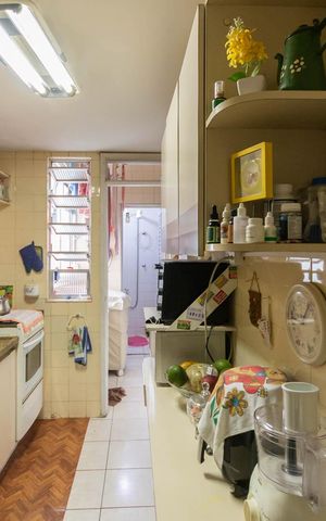 Apartamento à venda com 80m², 2 quartos e 1 vagaCozinha