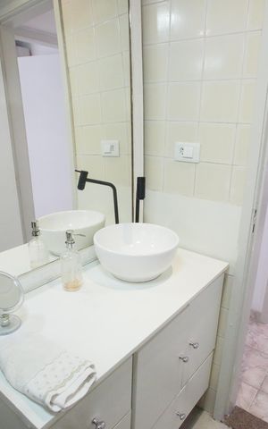 Apartamento à venda com 67m², 2 quartos e 1 vagaBanheiro