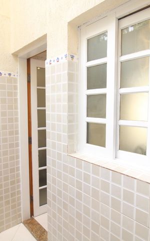 Casa para alugar com 90m², 3 quartos e 1 vagaÁrea de Serviço